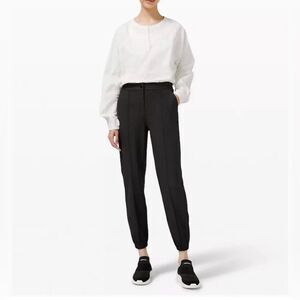 NWT lululemon High Rise Jogger